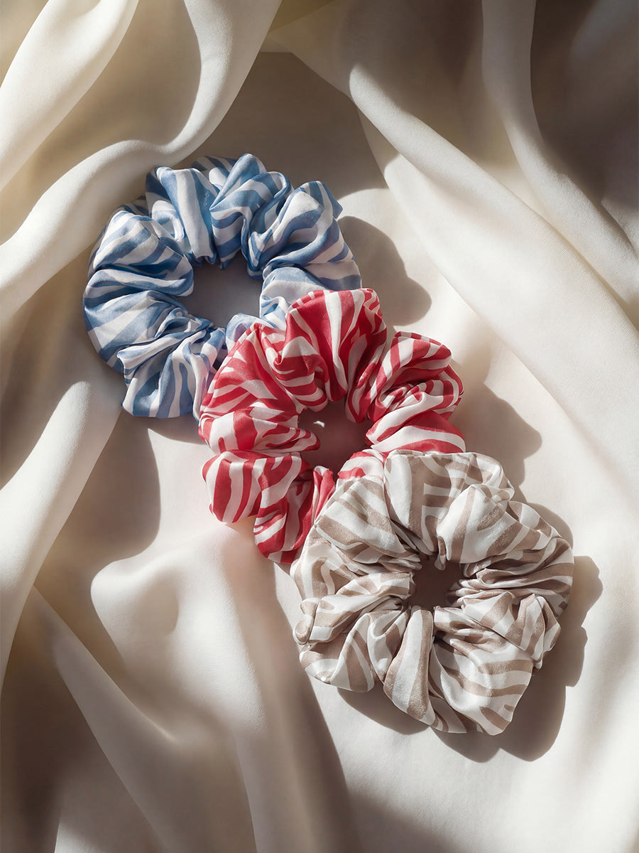 Beachy Vibe Scrunchie Light Brown