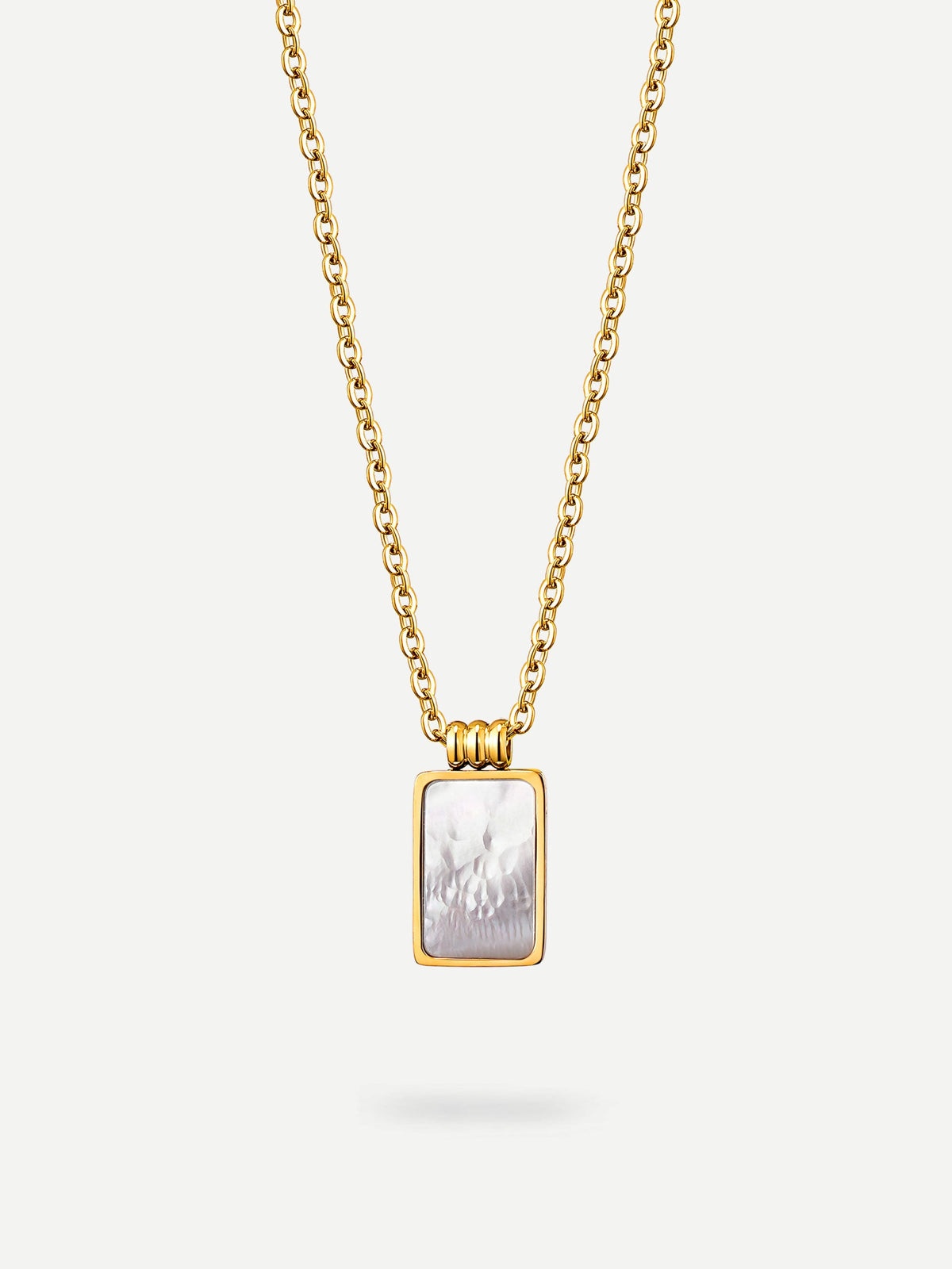 Essence Pearl Kette