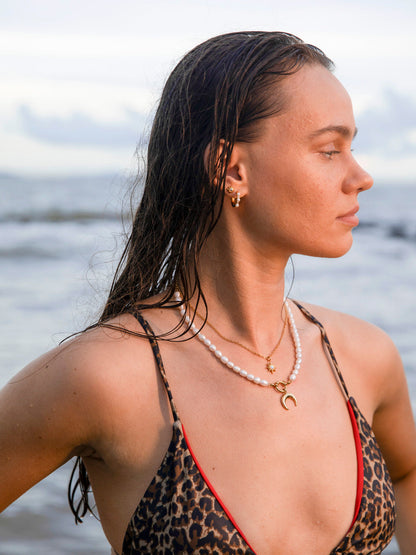 Crescent Pearl Kette