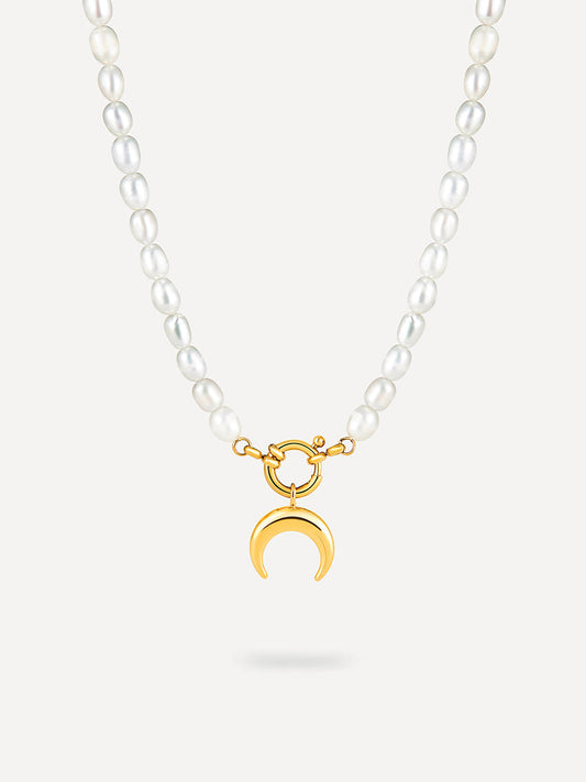 Crescent Pearl Kette