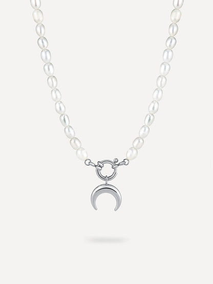 Crescent Pearl Kette