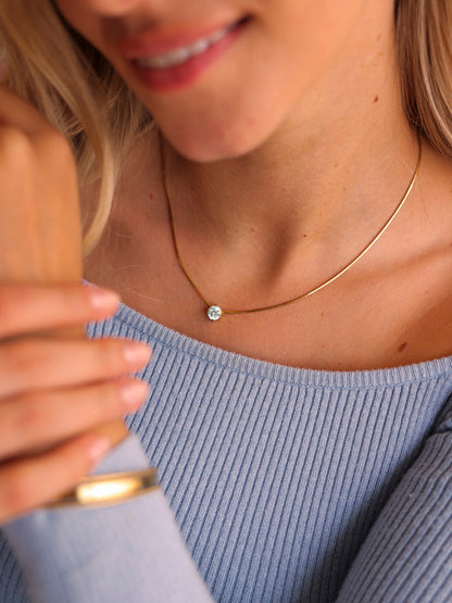 Crystal Delight Light Blue Kette