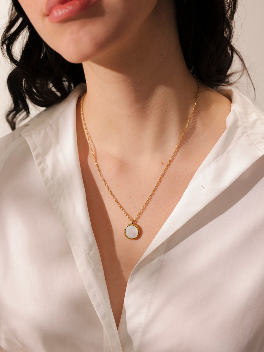 Moonlit Whisper Kette