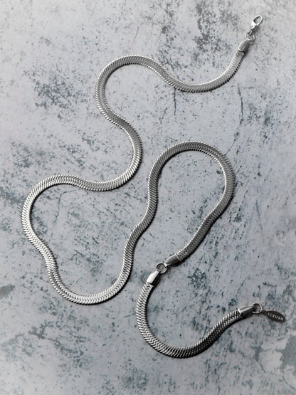 Sleek Reflection Kette