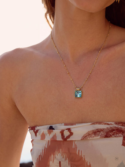 Iridescent Square Kette