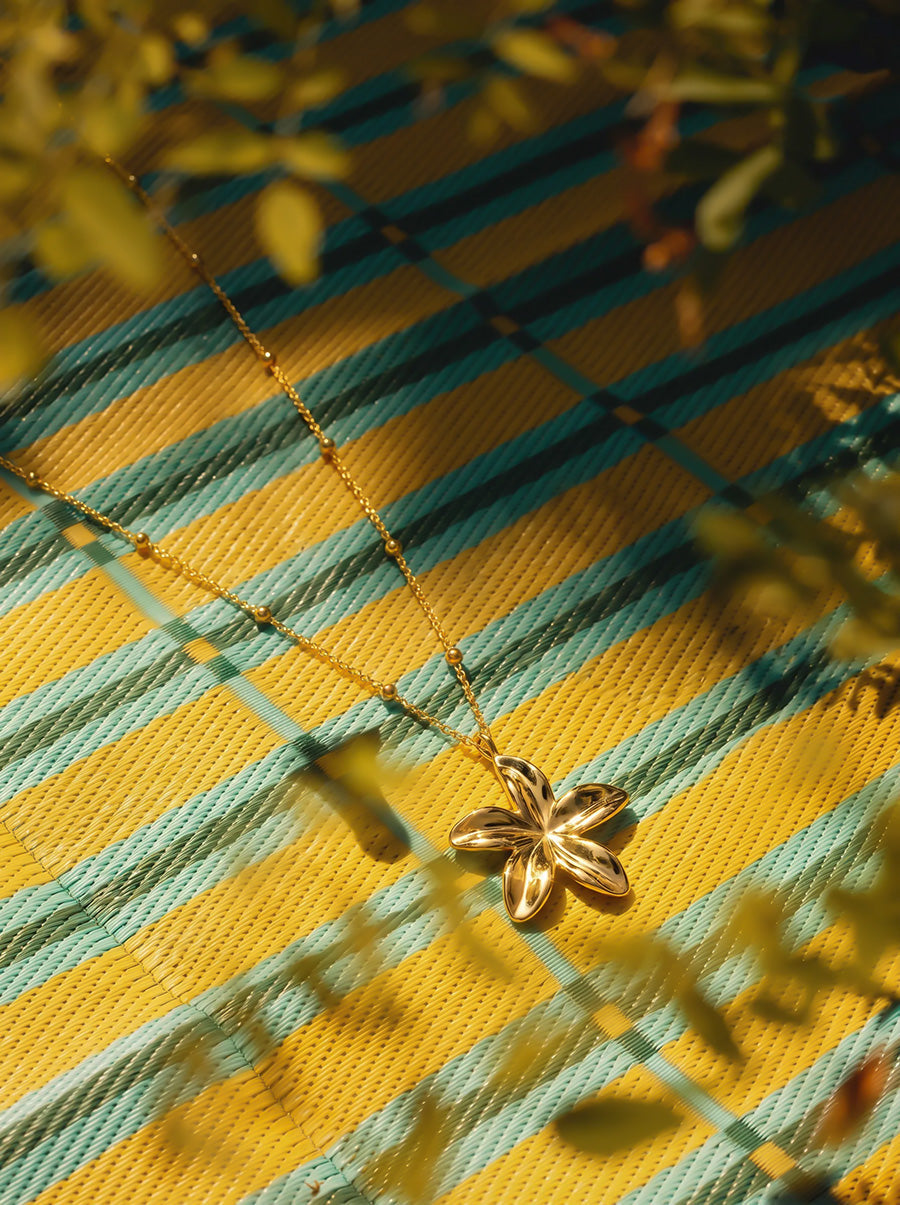 Plumeria  Kette