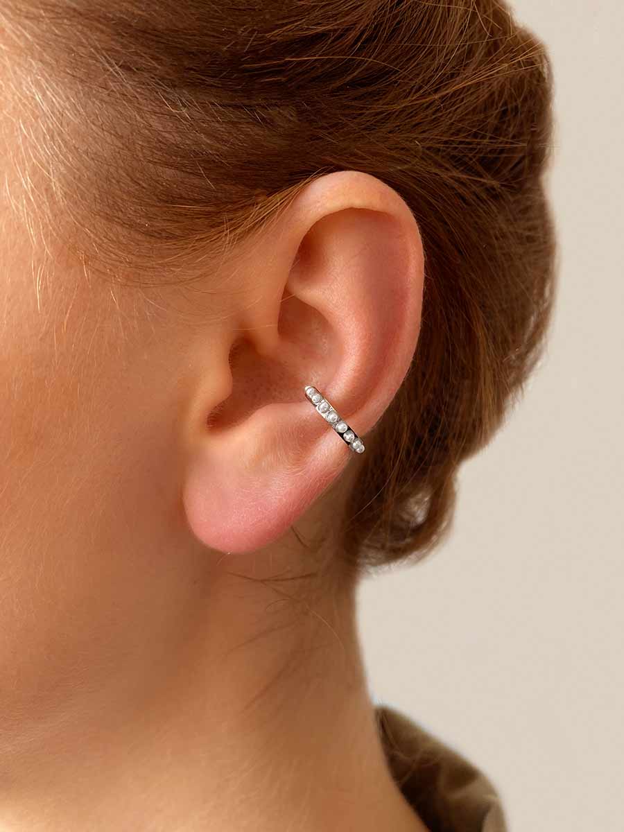 Calm Pearl EARCUFF