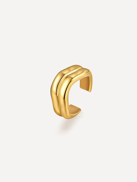 Curvy Wave Earcuff