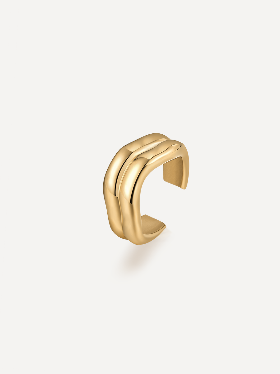 Curvy Wave Earcuff