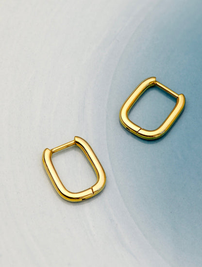 Small Square Hoop Ohrringe