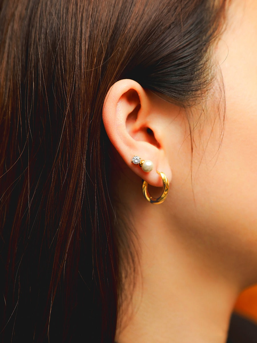 Small Twist Hoop Ohrringe
