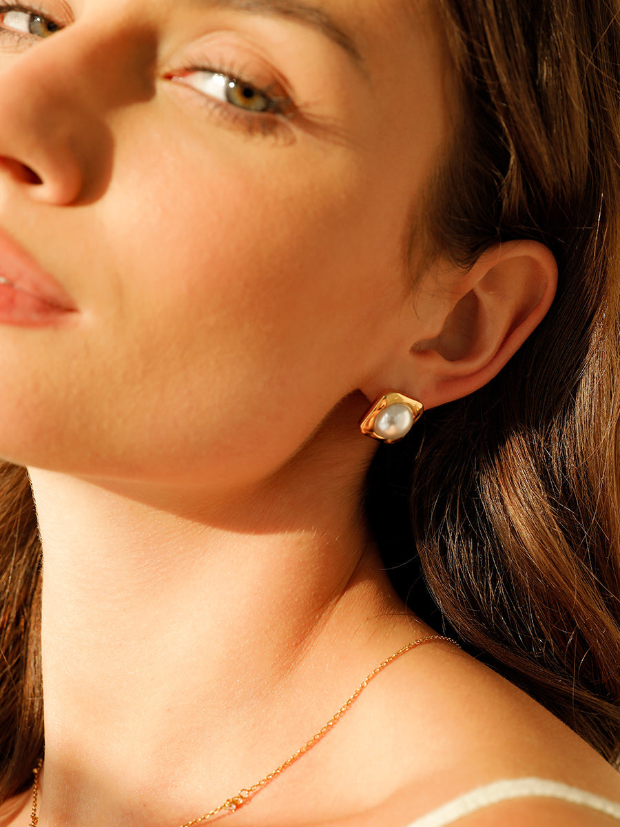 Modern Edge Pearl Ohrringe