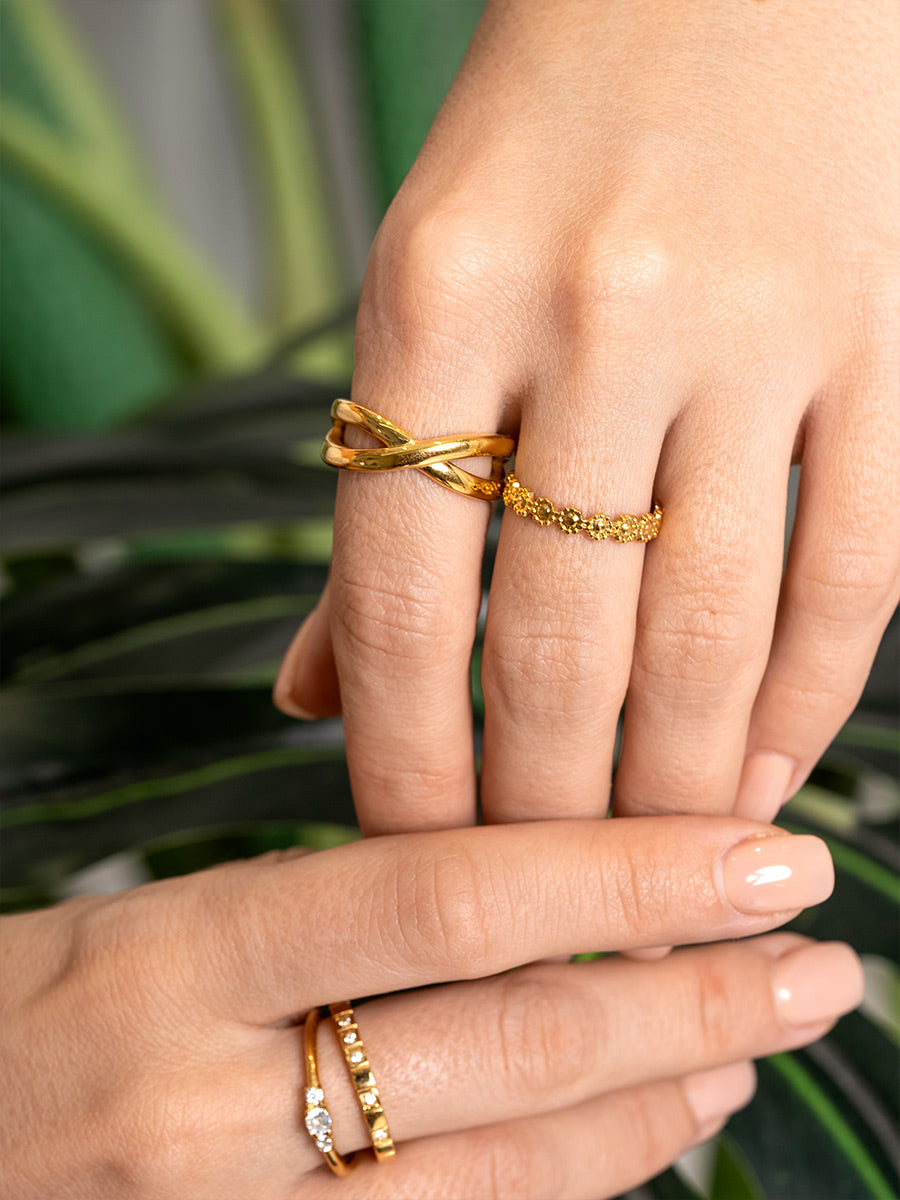 Crossing Path Ring