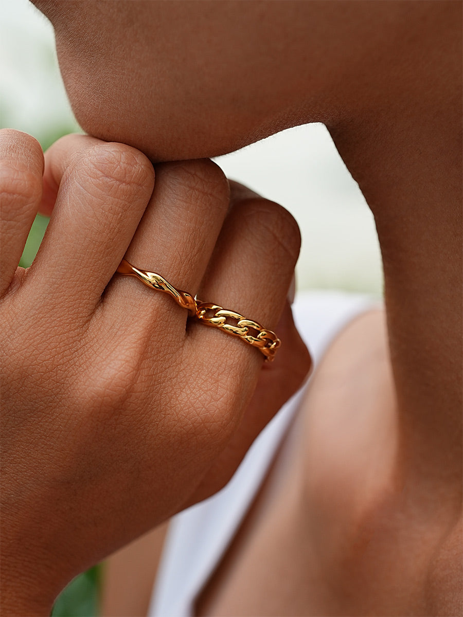 Strong Bond Ring