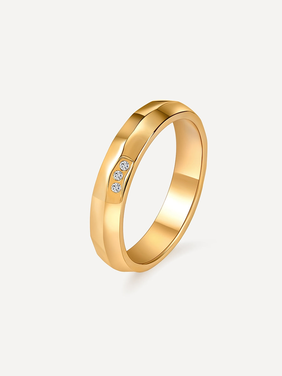 Multiface Ring