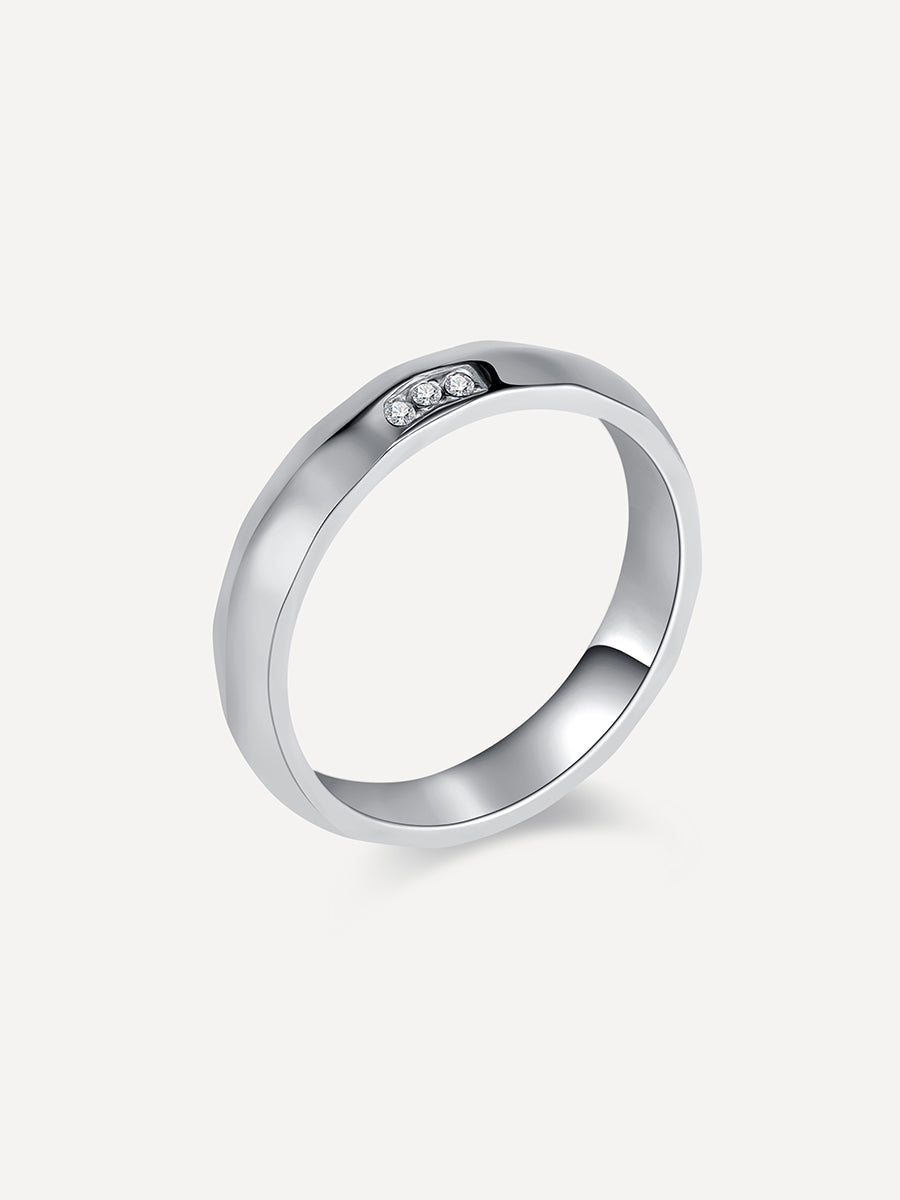 Multiface Ring