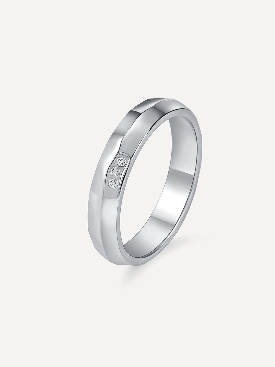 Multiface Ring