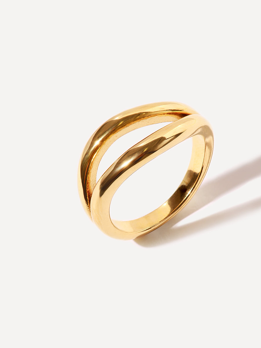 Chic Wave Ring