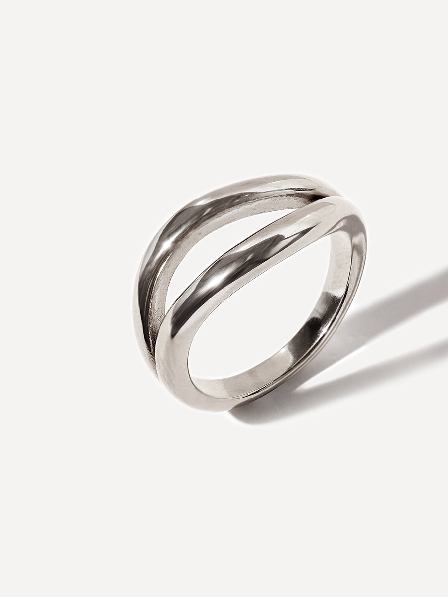 Chic Wave Ring