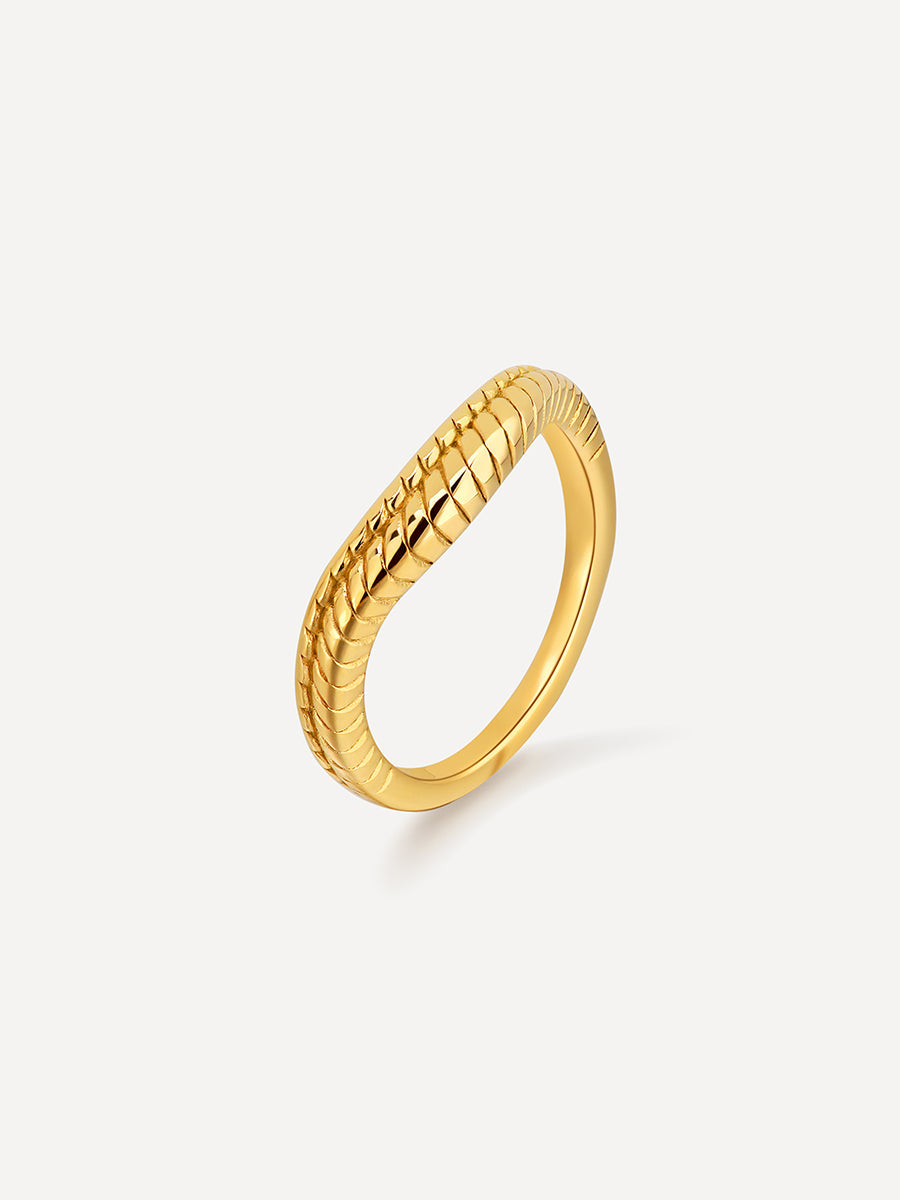 Wavy Scales Ring