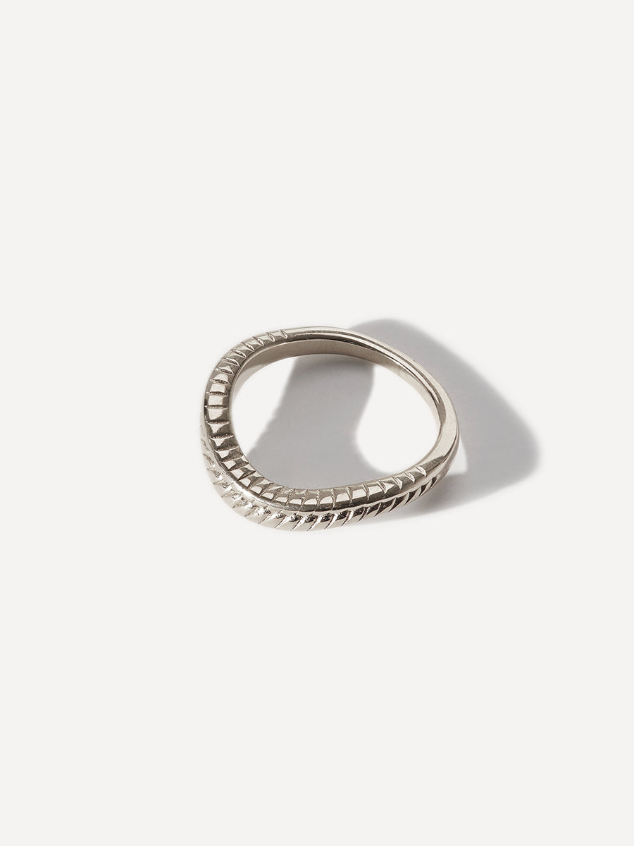 Wavy Scales Ring