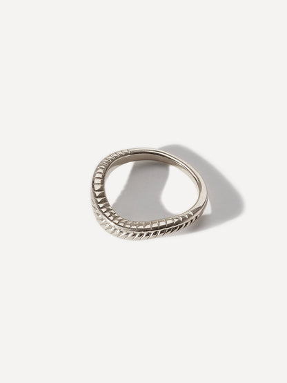 Wavy Scales Ring
