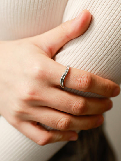 Wavy Scales Ring