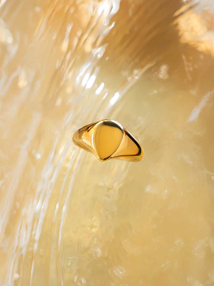 Lunar Arc Ring