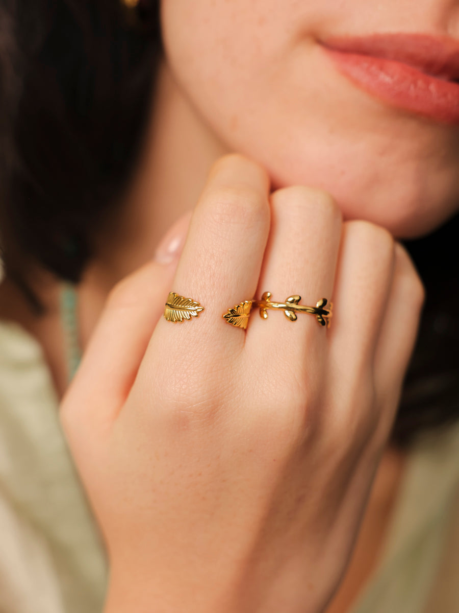 Leaf Embrace Ring