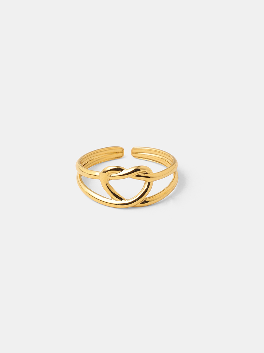 Intertwined Heart Ring