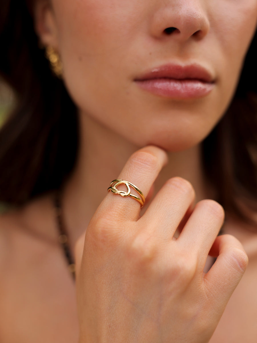Intertwined Heart Ring