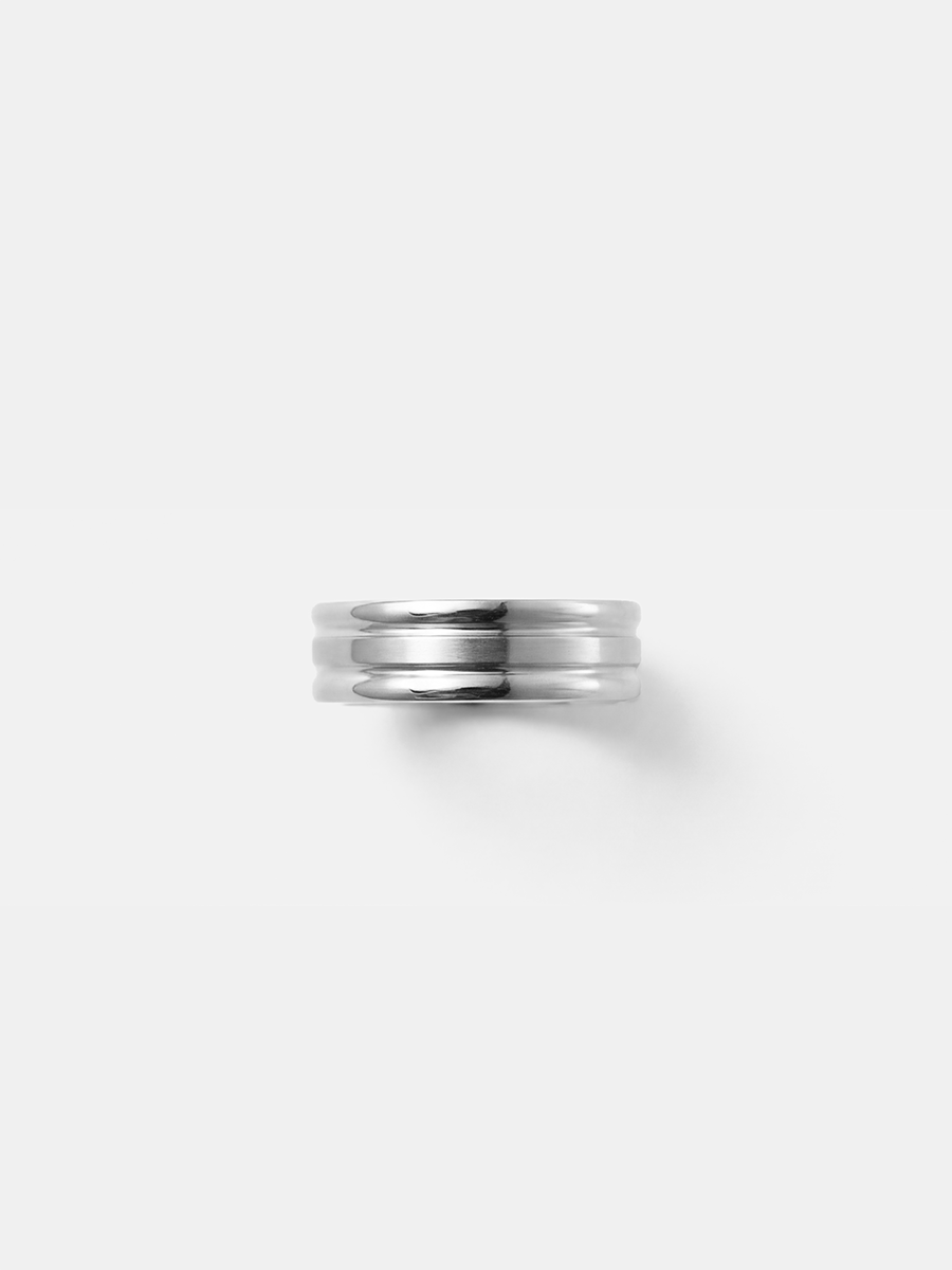 Shiny Circle Ring