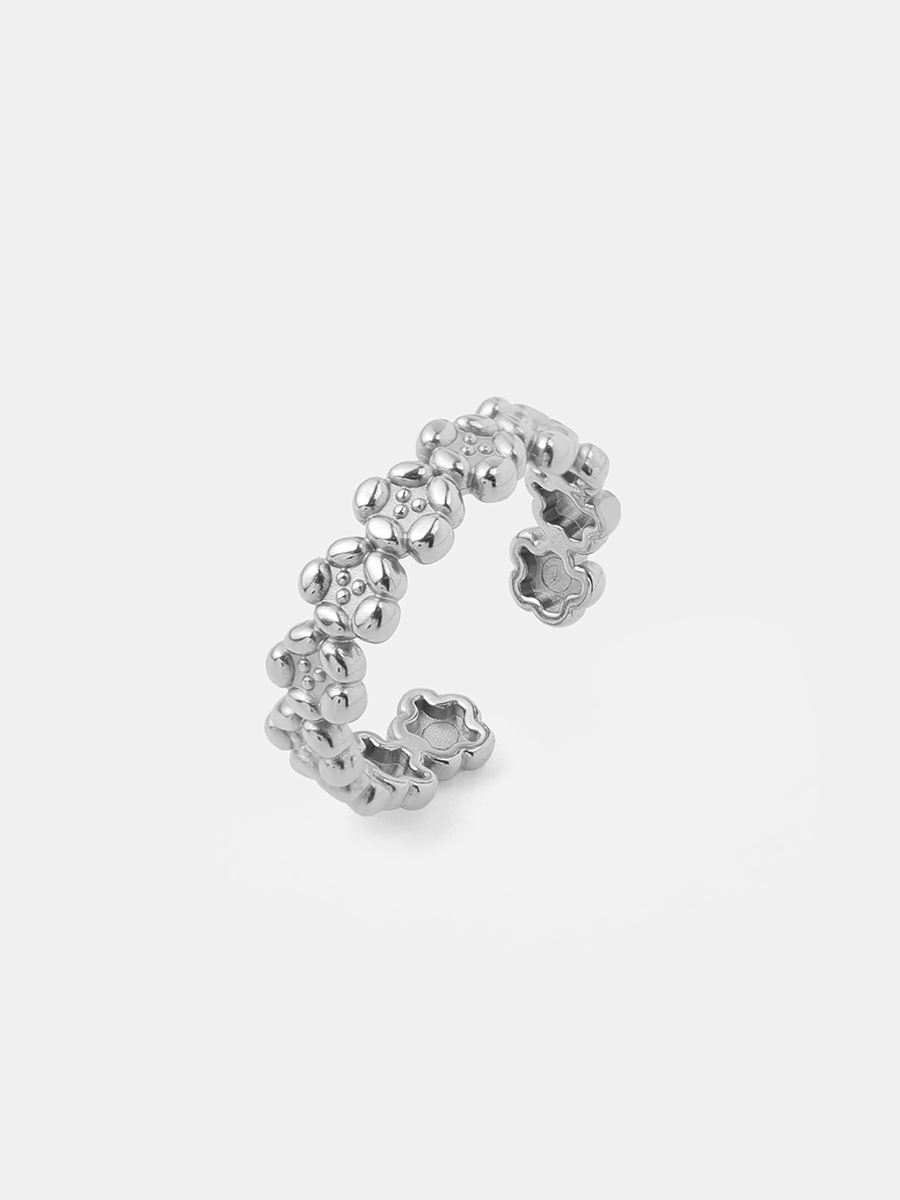 Petal Circle Ring