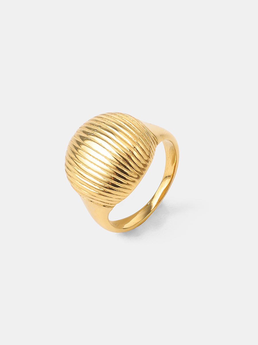 Sculpted Shine Ring