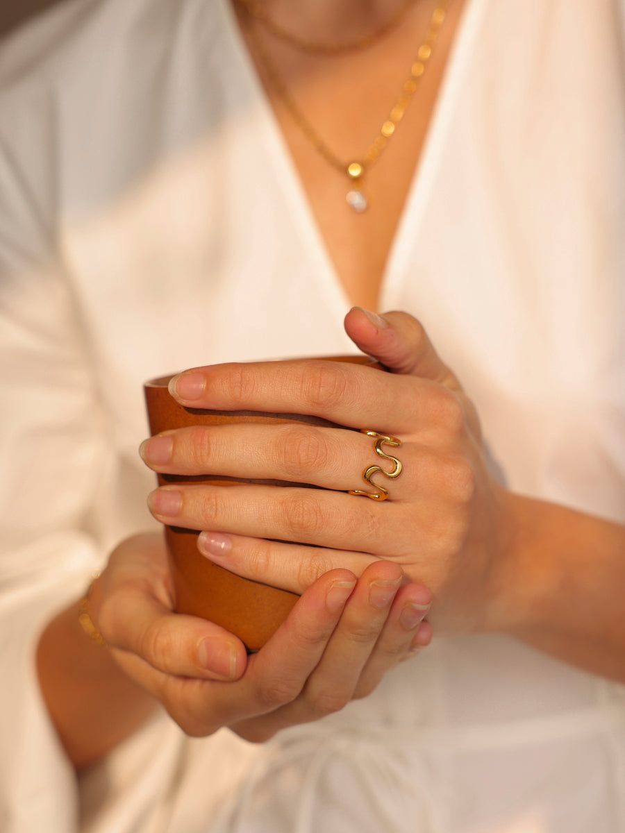 Graceful Wave Ring