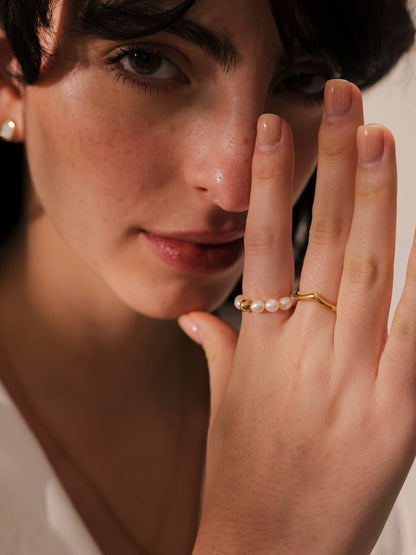 Minimal Beauty Ring