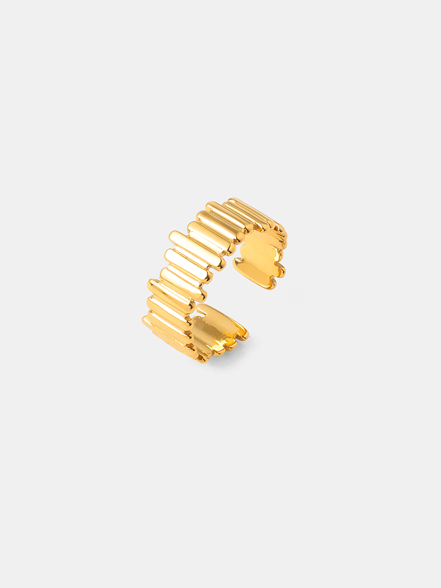 Stepwise Beauty Ring