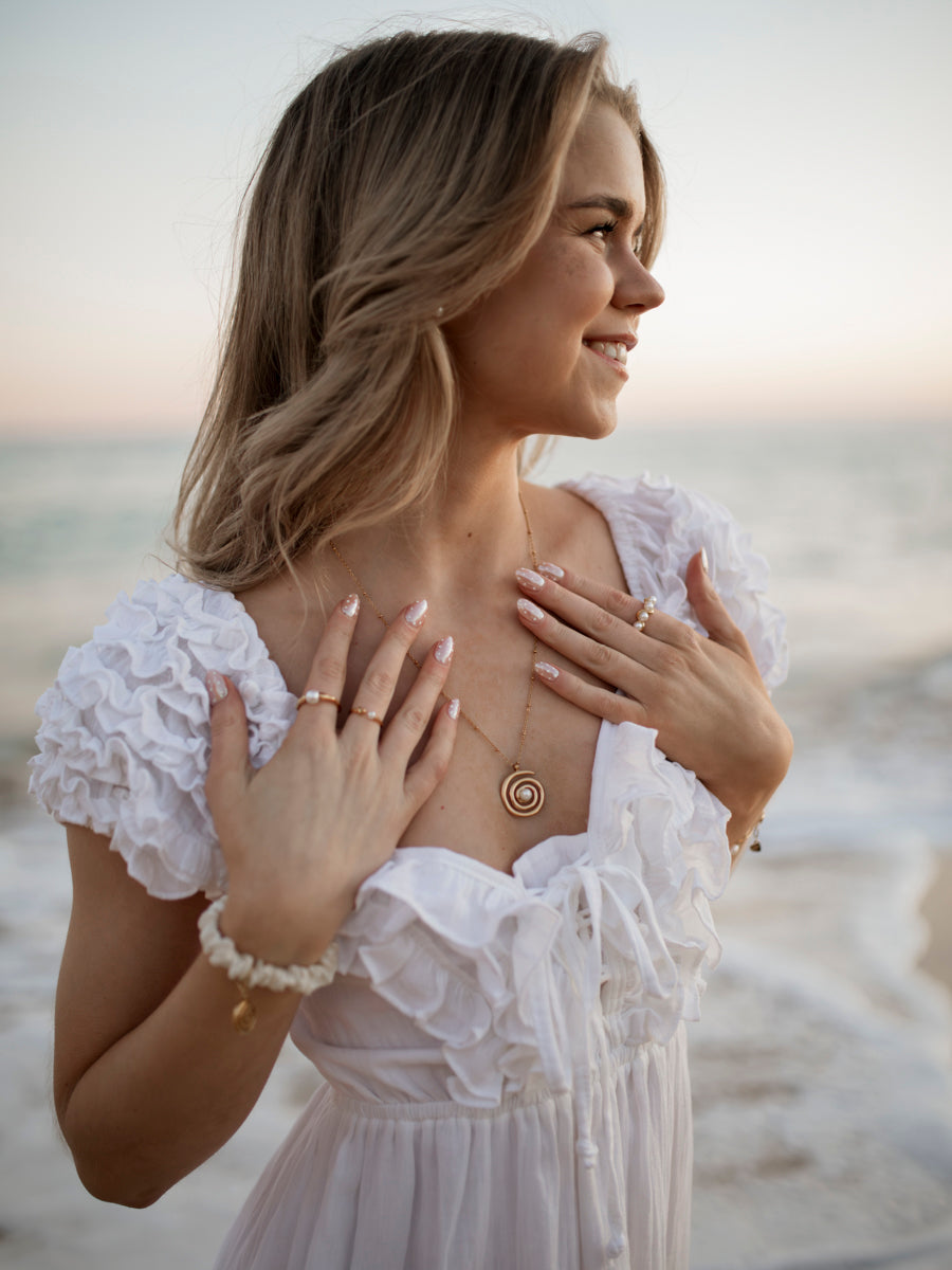 Love in Pearl Ring