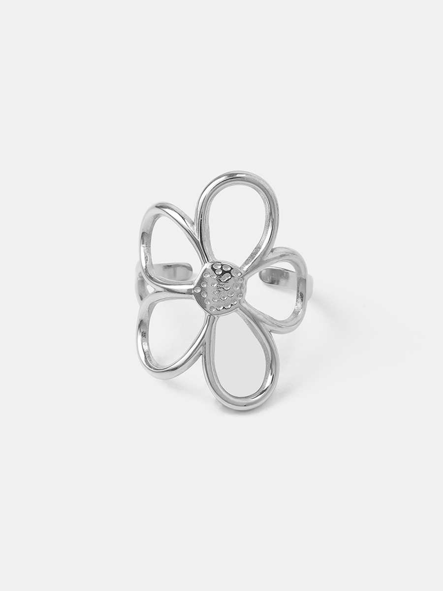 Petal Dance Ring