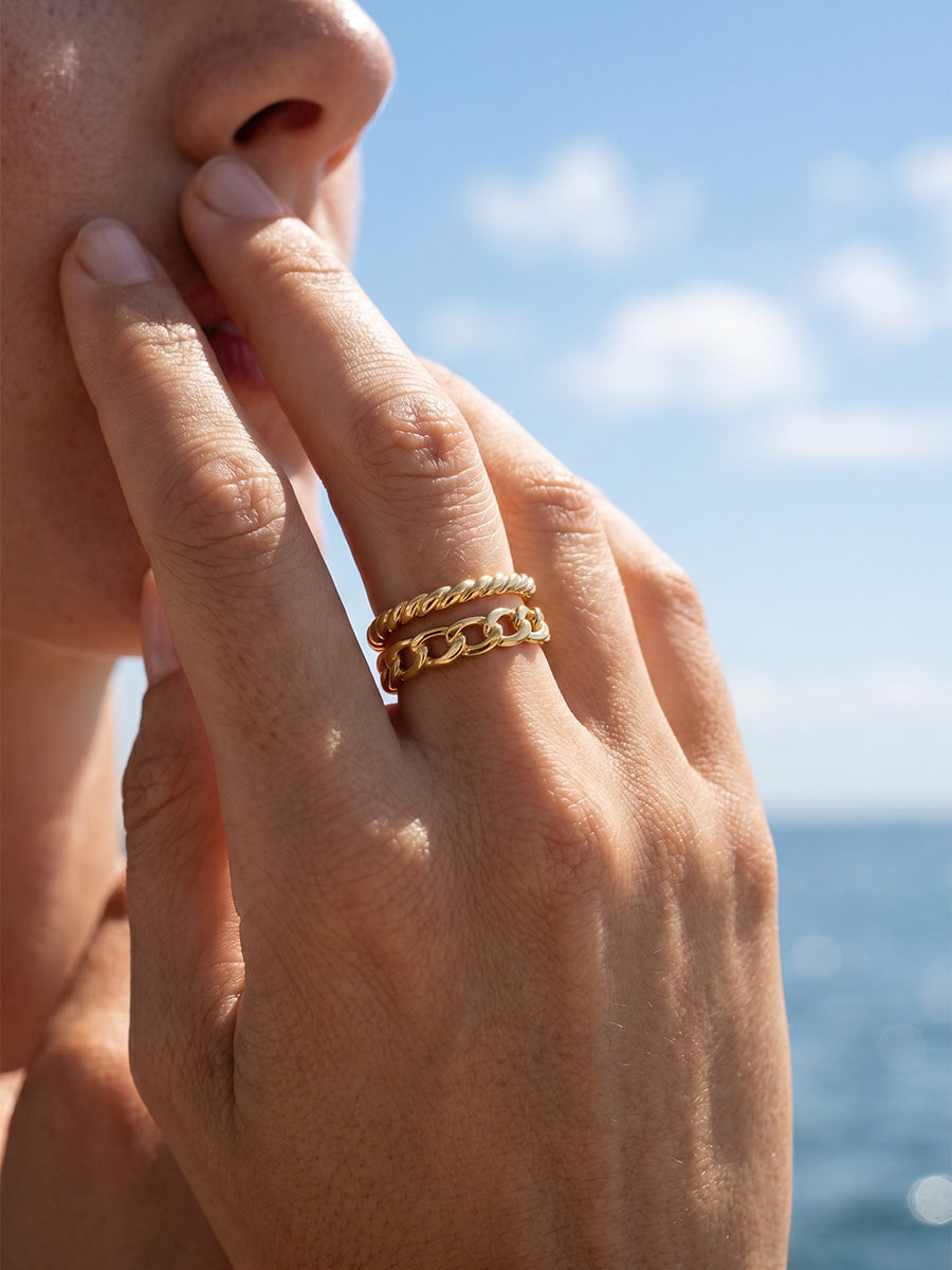 Chain Echo Ring