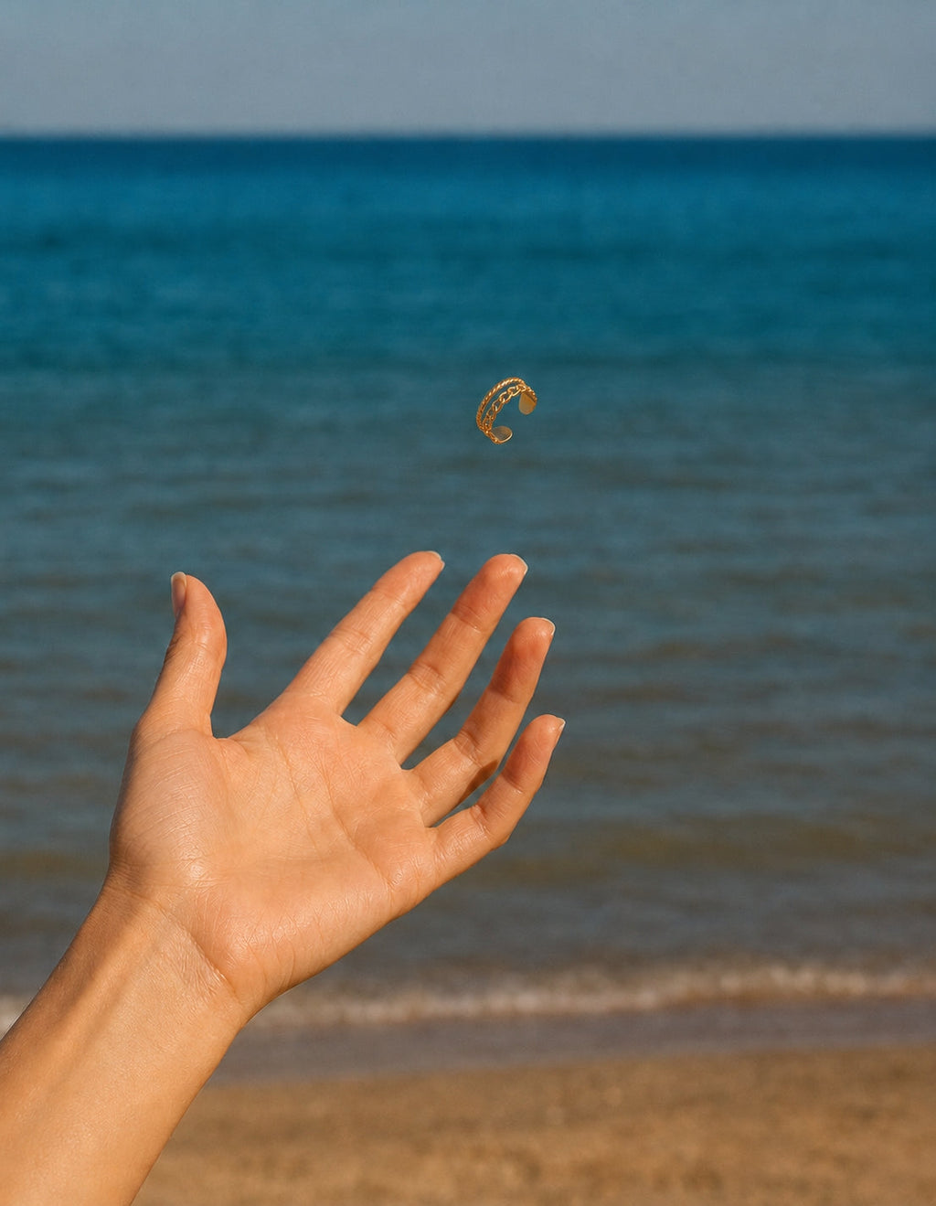 Chain Echo Ring