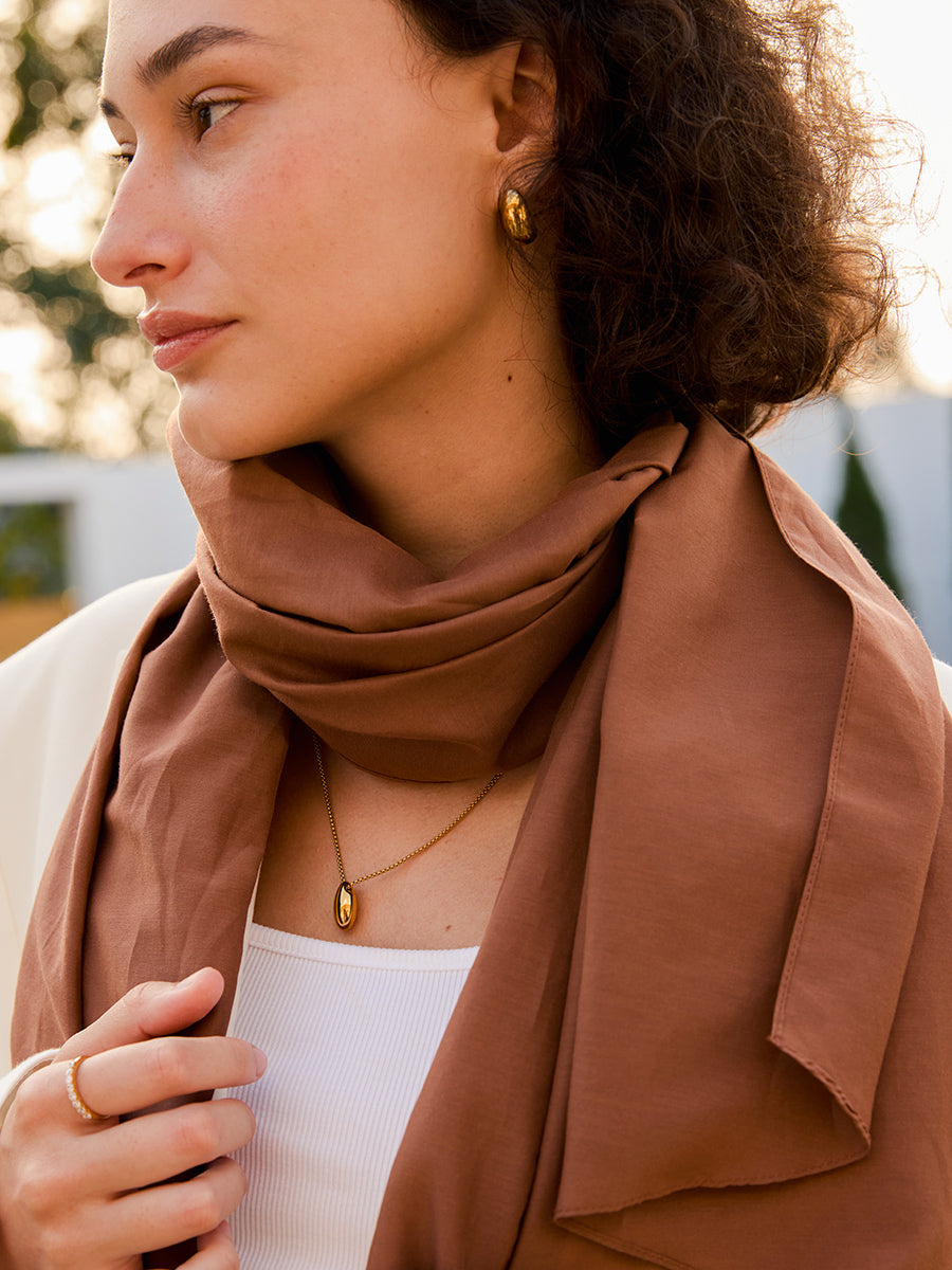 Pure Essence Brown Schal