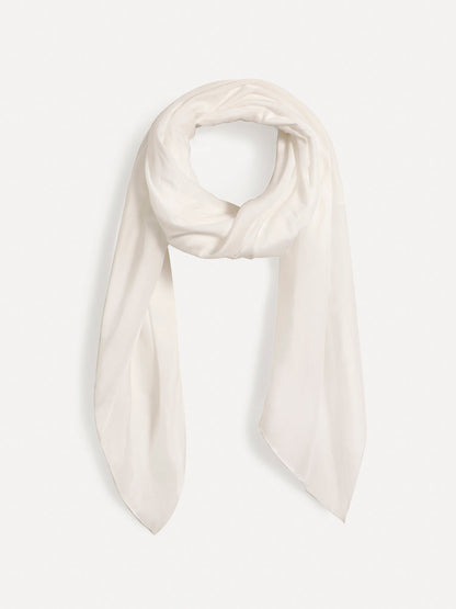Pure Essence White Schal