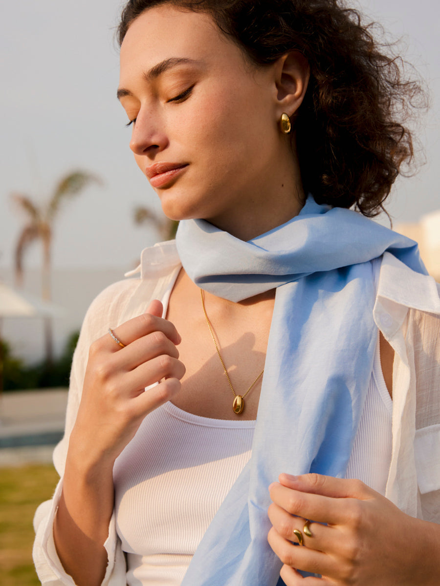 Pure Essence Blue Schal