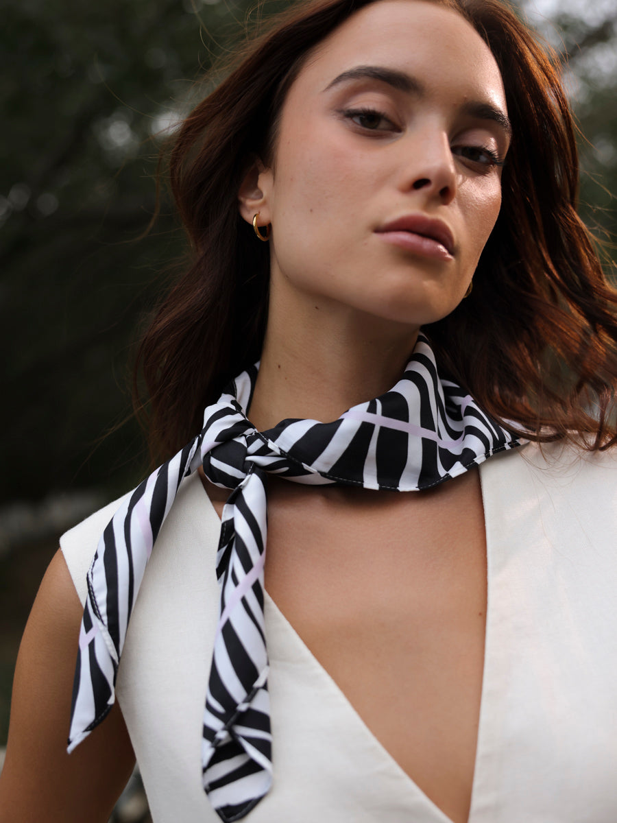 Wild Stripes Zebra-print Tuch