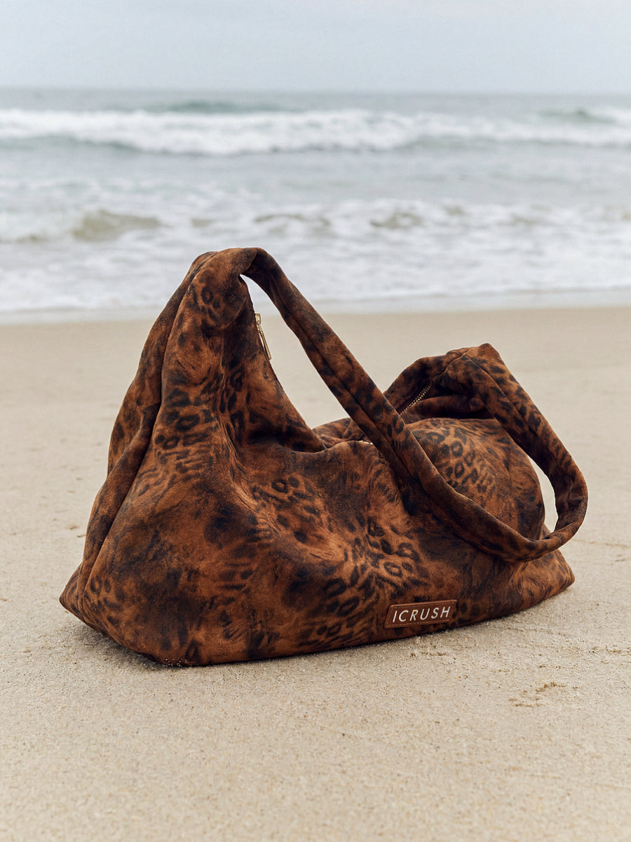 Chic Leopard Schultertasche