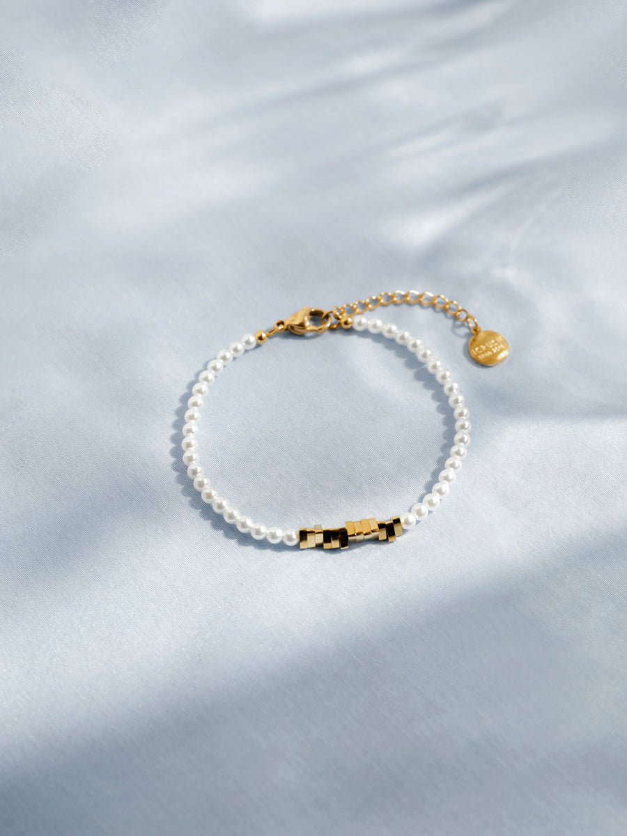 Fragments Pearl ARMBAND