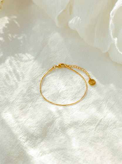 Modern Sleek ARMBAND