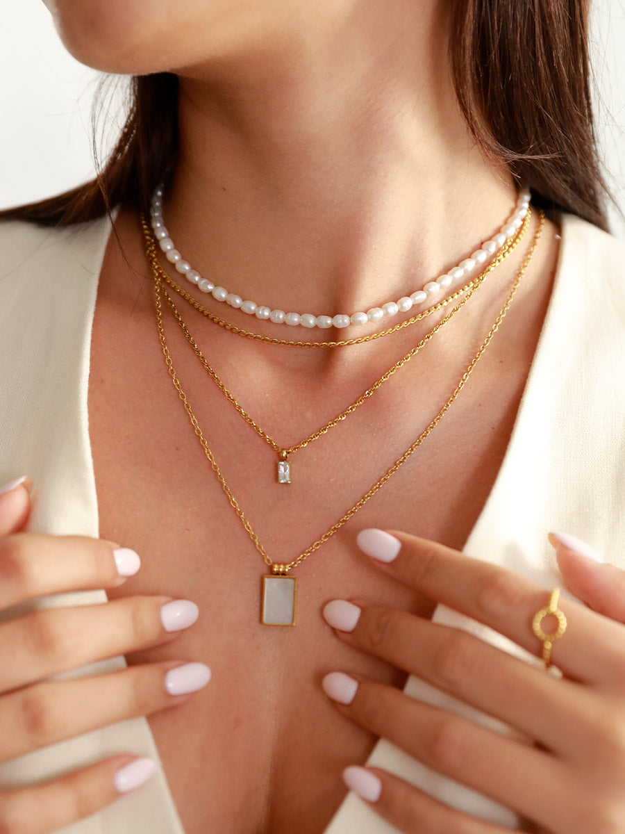 Essence Pearl Kette