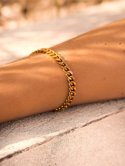 CHUNKY ARMBAND